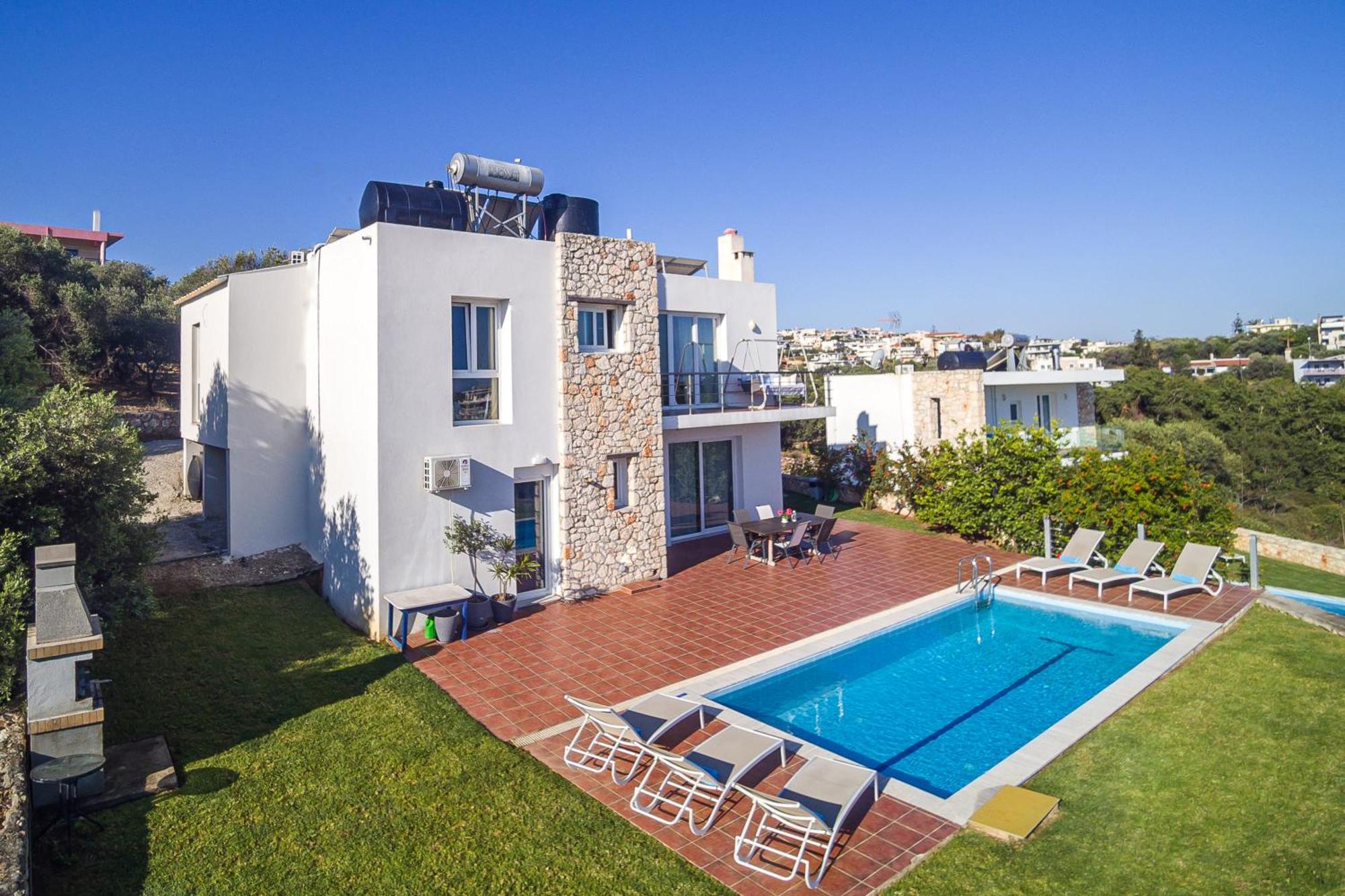 Dimitra Apartment With Private Pool And Sea View -The Ground Floor Of A Two Storey Building Daratsos Esterno foto